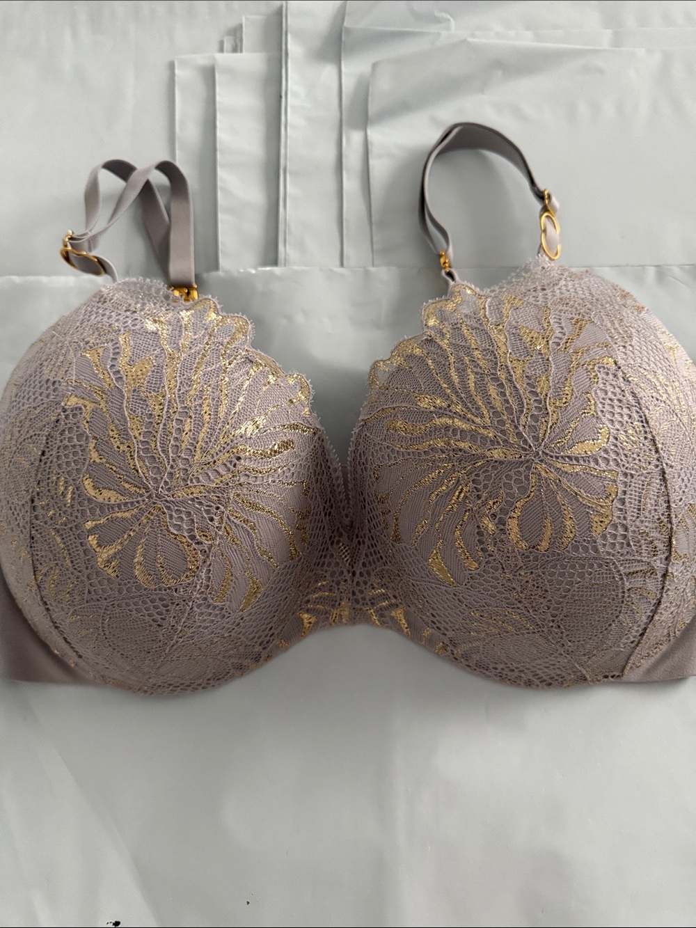 VICTORIA'S SECRET Incredible Perfect Shape Bra